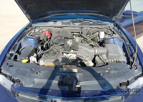 2012 Ford Mustang V6 Premium z USA, uszkodzony, nr VIN 1ZVBP8AM1C5269701